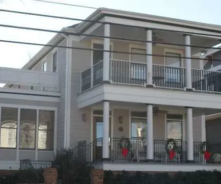 Haynes Bed And Breakfast